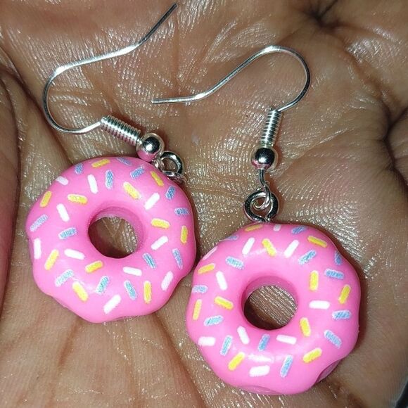 Hand crafted doughnut dangle earrings - Picture 1 of 7